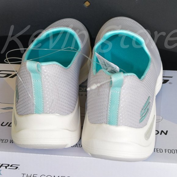 Skechers Ladies' Arch Comfort Slip-on - Picture 4 of 7